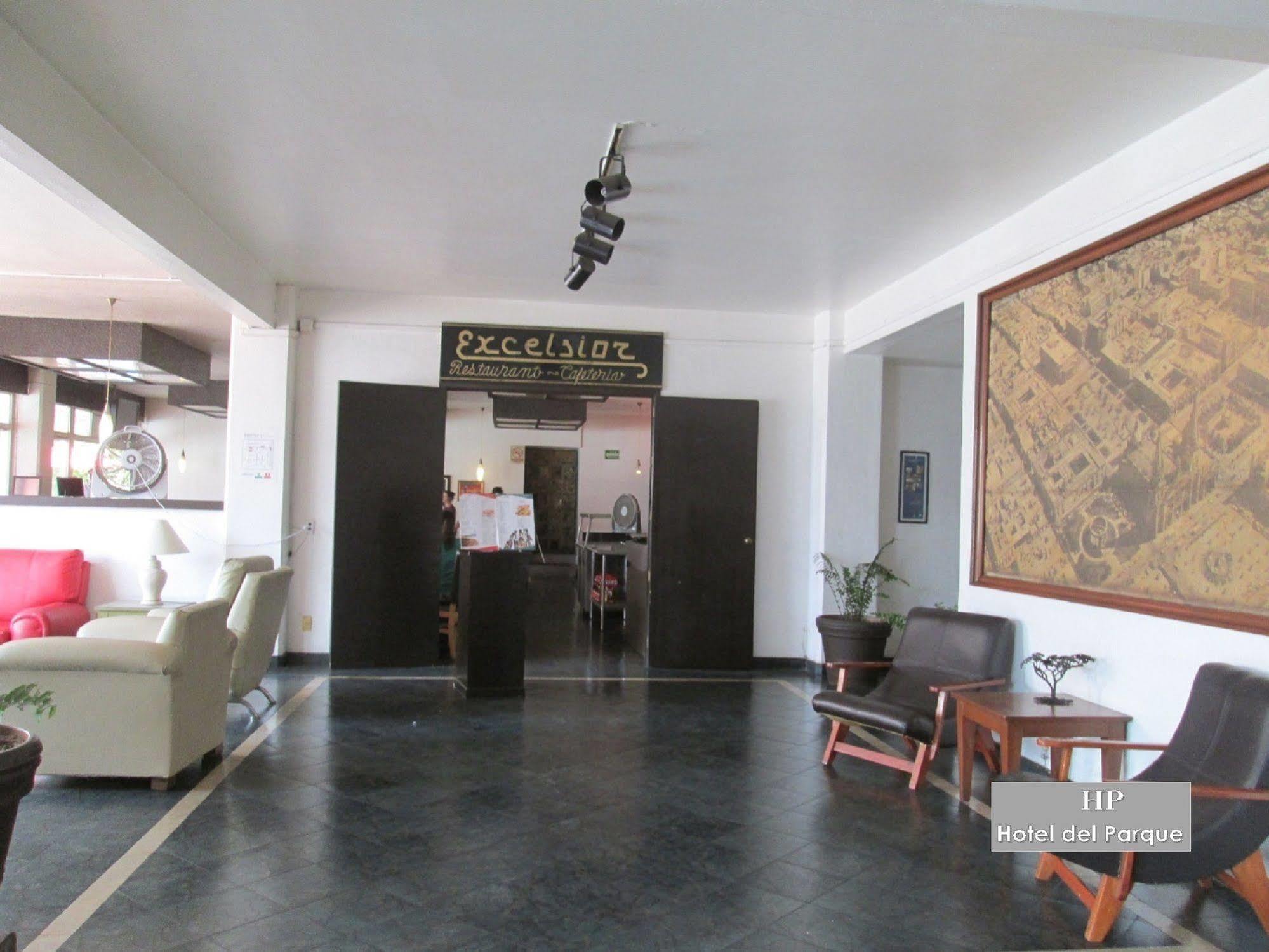 Hotel Del Parque Guadalajara Exteriör bild