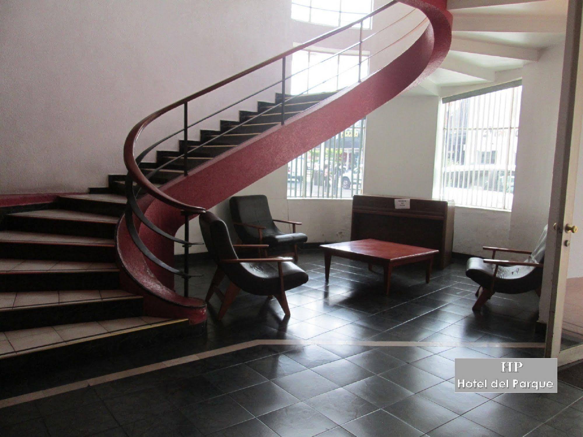 Hotel Del Parque Guadalajara Exteriör bild